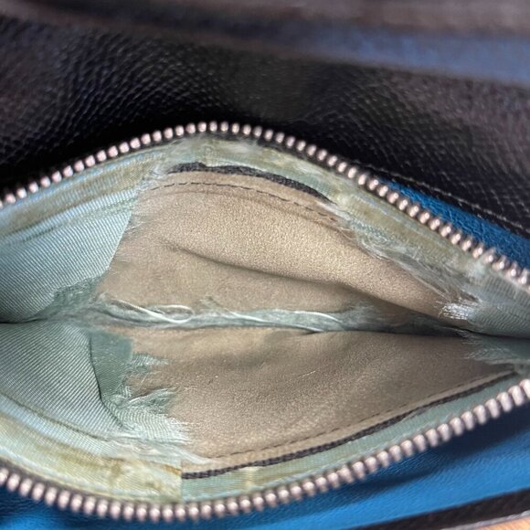 Bvlgari Black Leather Bifold Long Wallet - Preowned - Picture 8 of 13